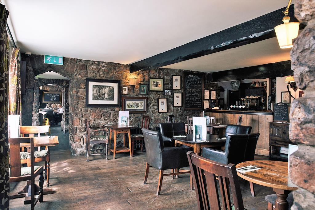 Rose And Crown Hotel Porthcawl Bagian luar foto