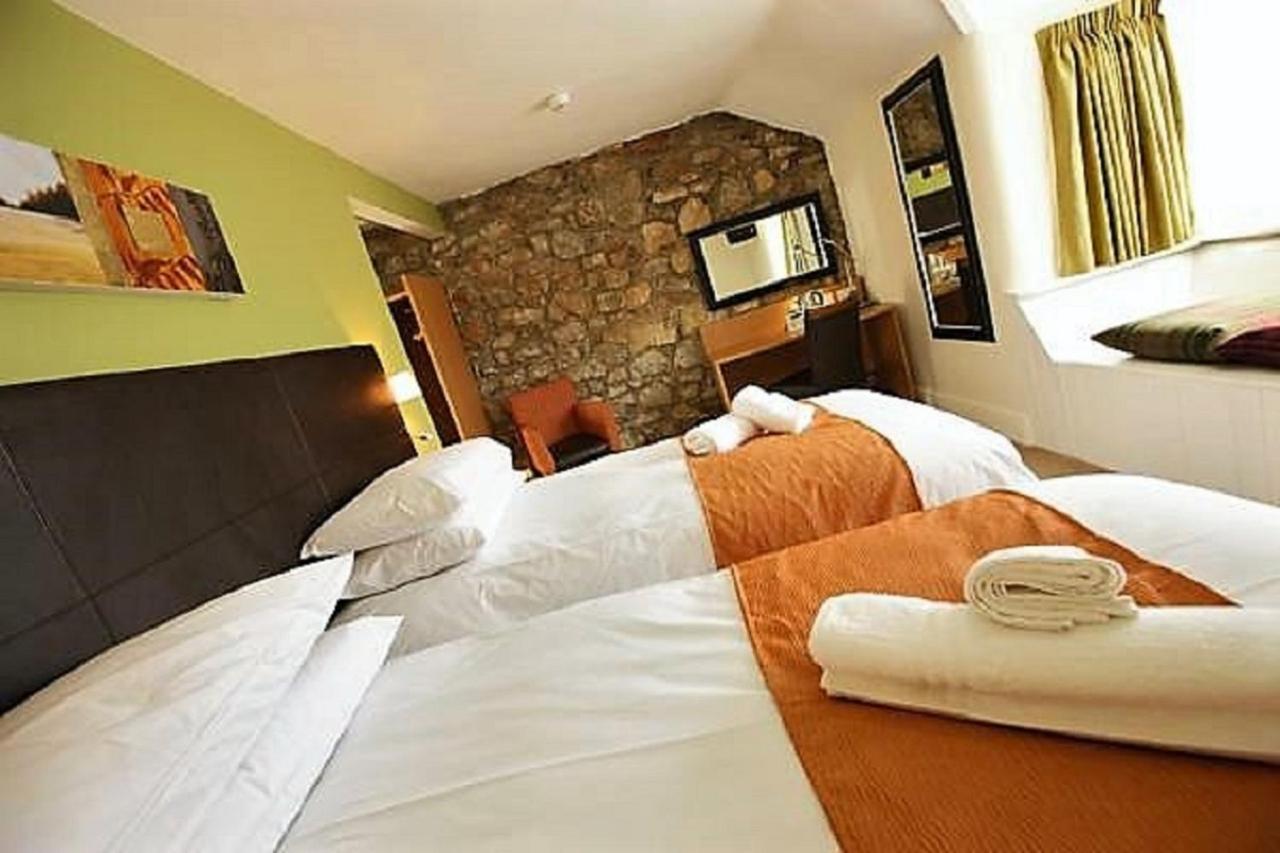 Rose And Crown Hotel Porthcawl Bagian luar foto