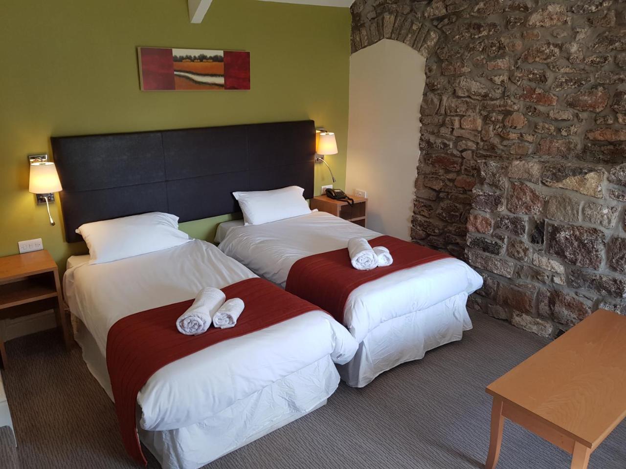 Rose And Crown Hotel Porthcawl Bagian luar foto